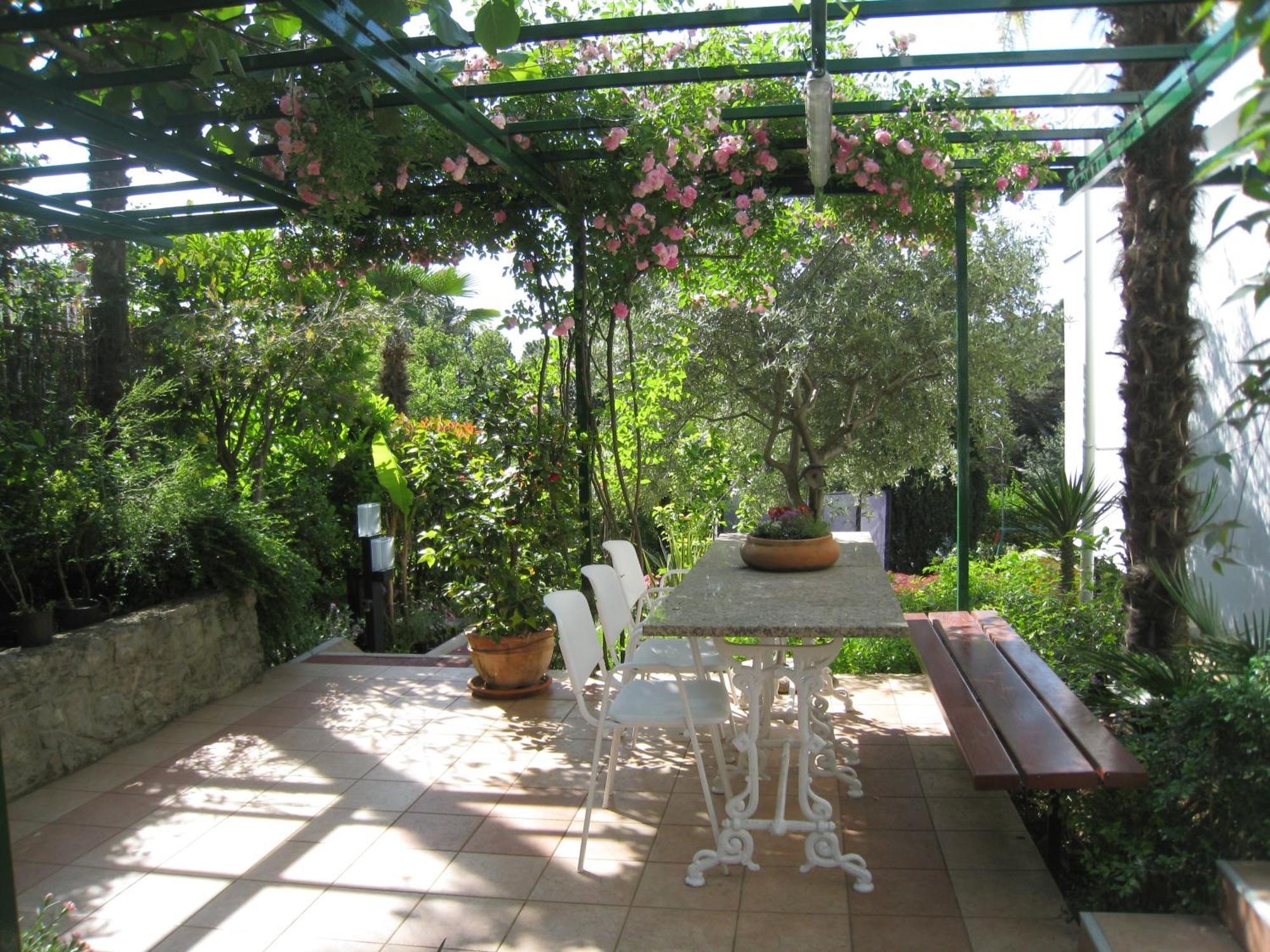 דירות אופטיה Sunny Garden מראה חיצוני תמונה